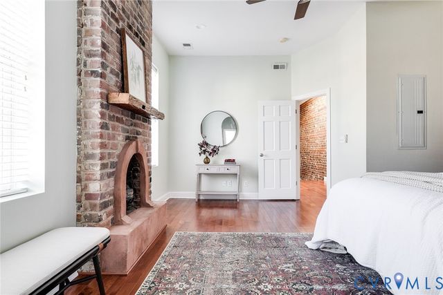 210 N 28th St, Richmond, VA 23223