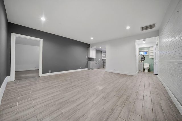 11005 Gloria Drive, Houston, TX 77013