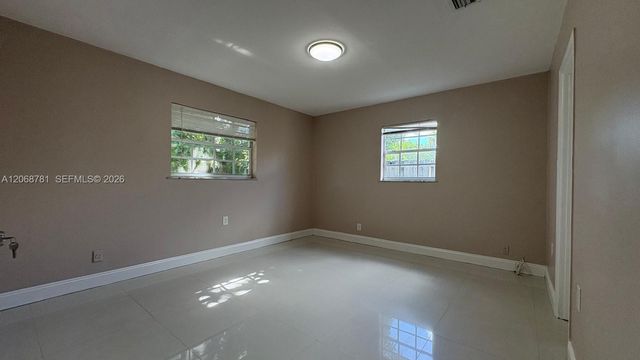 251 N 68th Terrace 251, Hollywood, FL 33024