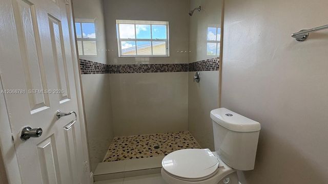 251 N 68th Terrace 251, Hollywood, FL 33024