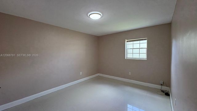 251 N 68th Terrace 251, Hollywood, FL 33024