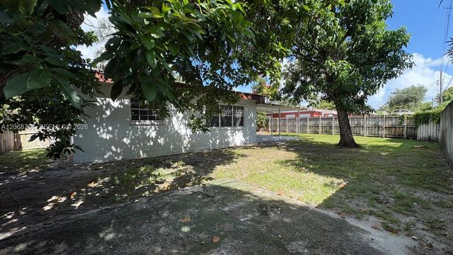 251 N 68th Terrace 251, Hollywood, FL 33024