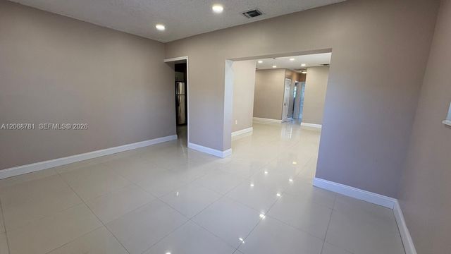 251 N 68th Terrace 251, Hollywood, FL 33024