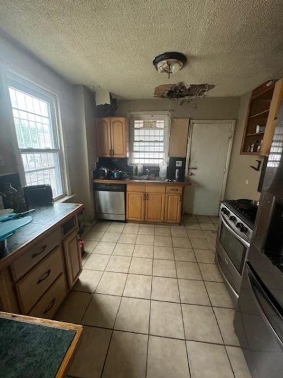 872 Lyons Ave, Irvington Twp., NJ 07111 — photo 5