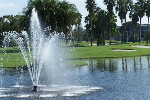 2202 LUCAYA Bend C3, Coconut Creek, FL 33066