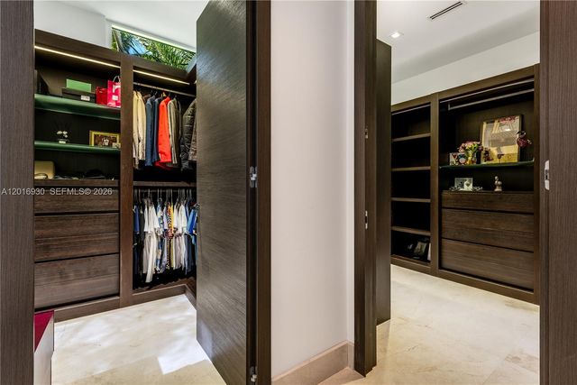 400 Tamarind Drive, Hallandale Beach, FL 33009