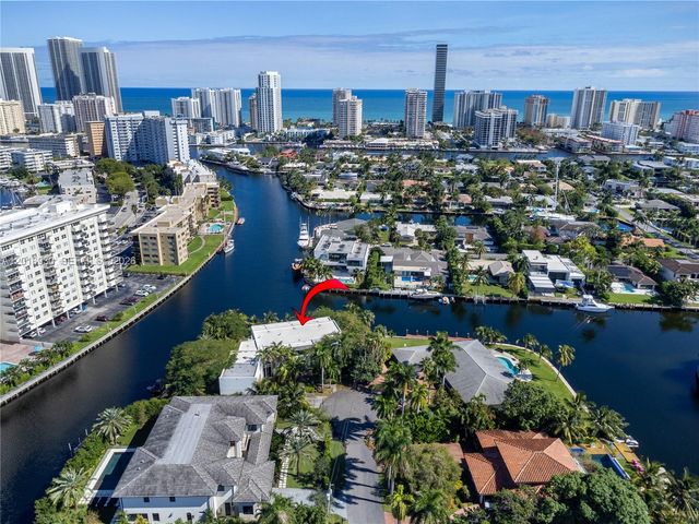 400 Tamarind Drive, Hallandale Beach, FL 33009