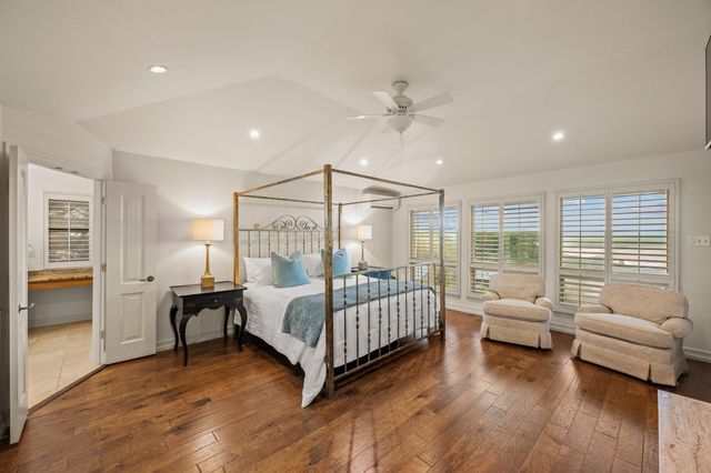 1005 Challenger, Lakeway, TX 78734