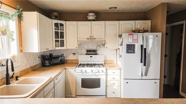 421 Foil Road, Amboy, NY 13493