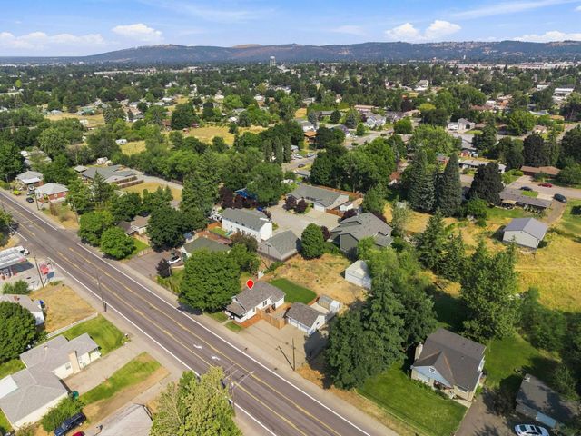 10319 E Broadway Ave, Spokane Valley, WA 99206