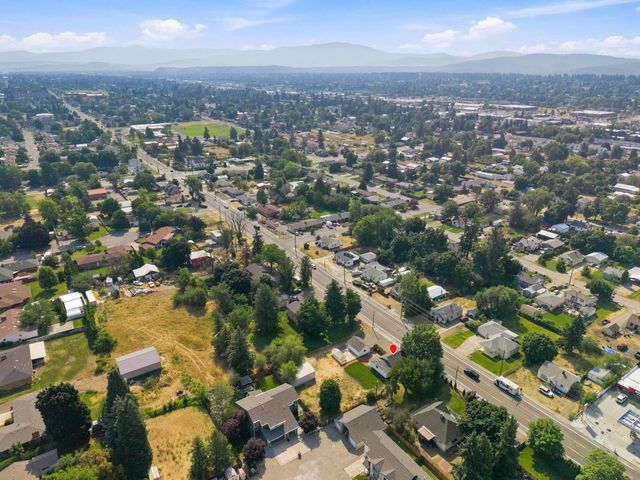 10319 E Broadway Ave, Spokane Valley, WA 99206