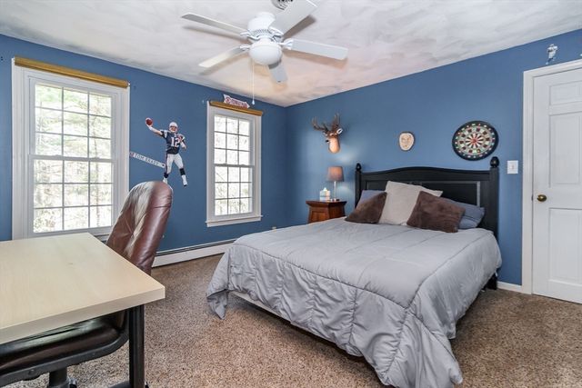 36 Bubbling Brook Rd, Walpole, MA 02081