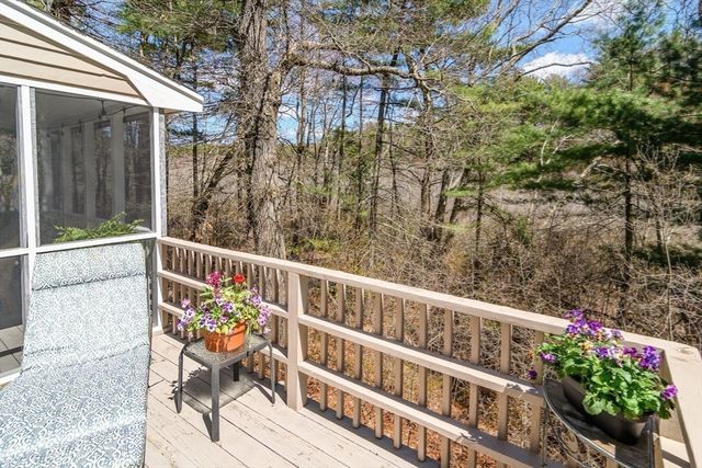 36 Bubbling Brook Rd, Walpole, MA 02081