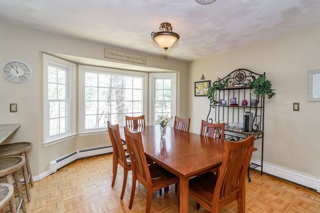 36 Bubbling Brook Rd, Walpole, MA 02081