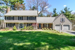 36 Bubbling Brook Rd, Walpole, MA 02081