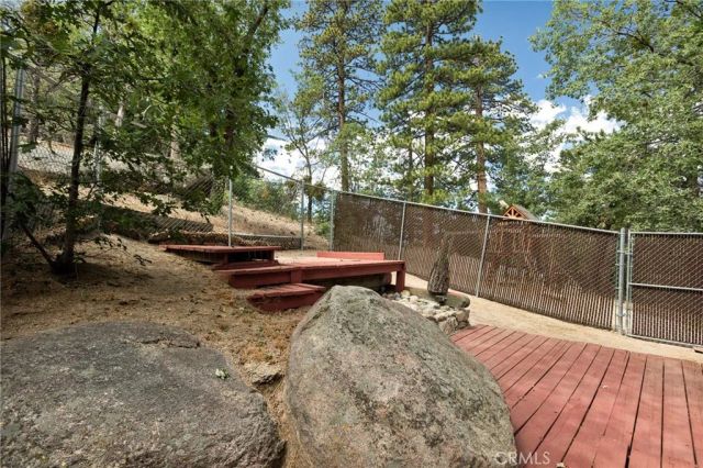 33159 Ridge Road, Arrowbear, CA 92382