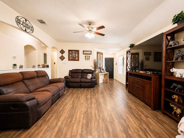 12802 Kyla Jean Court, Dallas, TX 75253