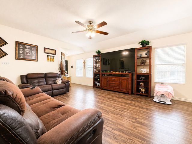 12802 Kyla Jean Court, Dallas, TX 75253