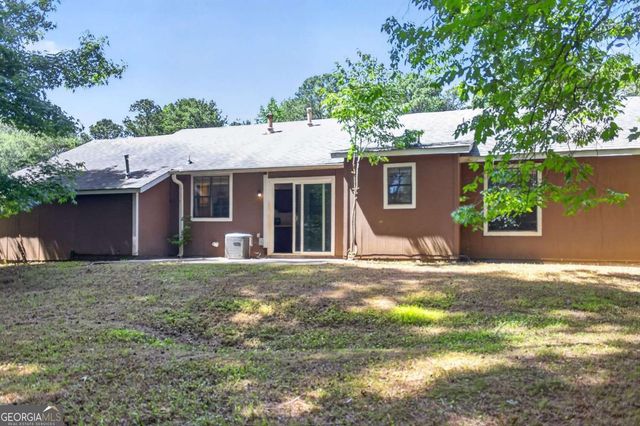 2414 Leslie Brook Drive, Decatur, GA 30035