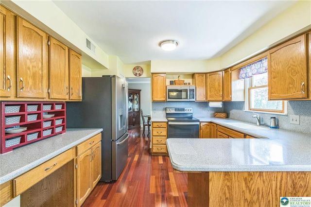 1401 Jeffrey Lane, Palmer Twp, PA 18045