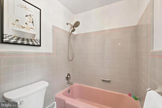 923 SUNSET DR, Blue Bell, PA 19422