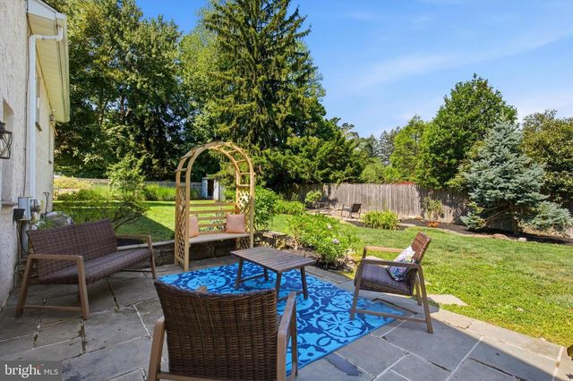 923 SUNSET DR, Blue Bell, PA 19422
