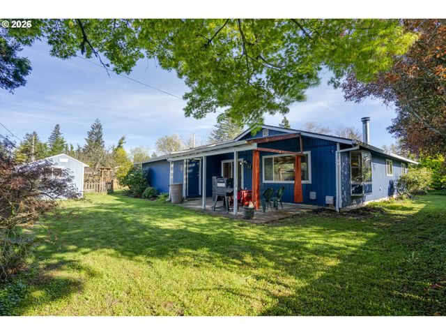 17125 Se Stephens St, Portland, OR 97233