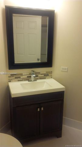 17125 N Bay Road 3113, Sunny Isles Beach, FL 33160