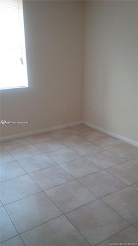 17125 N Bay Road 3113, Sunny Isles Beach, FL 33160