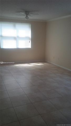 17125 N Bay Road 3113, Sunny Isles Beach, FL 33160