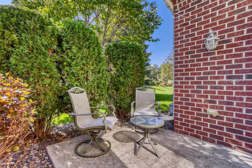 12016 Vermillion Street NE B, Blaine, MN 55449 — photo 5