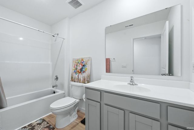 4409 Bradley Drive, Fort Wayne, IN 46818