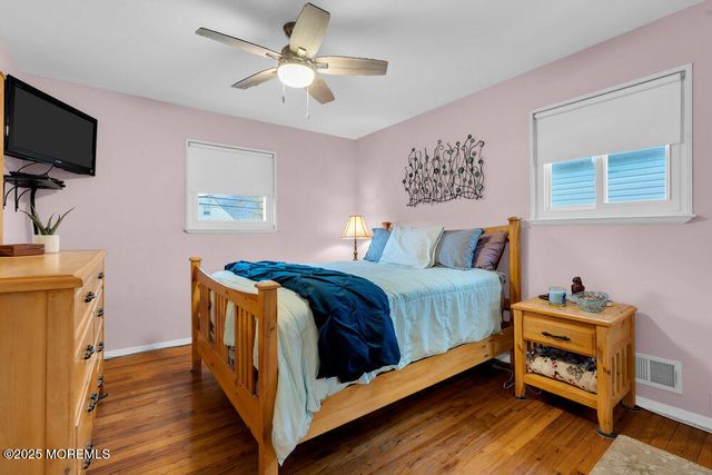 300 Beachwood Way, Cliffwood Beach, NJ 07735