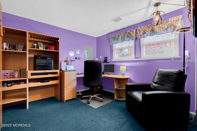 300 Beachwood Way, Cliffwood Beach, NJ 07735