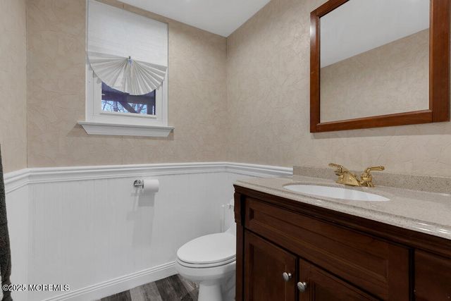 300 Beachwood Way, Cliffwood Beach, NJ 07735