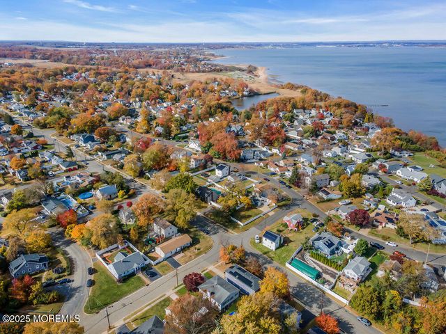 300 Beachwood Way, Cliffwood Beach, NJ 07735