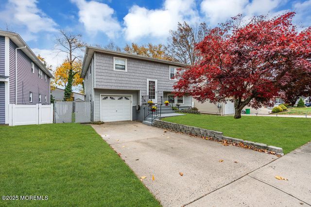 300 Beachwood Way, Cliffwood Beach, NJ 07735