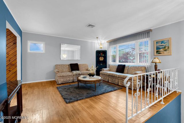 300 Beachwood Way, Cliffwood Beach, NJ 07735