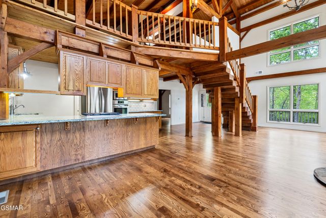 2210 Turkey Roost Road, Walland, TN 37886