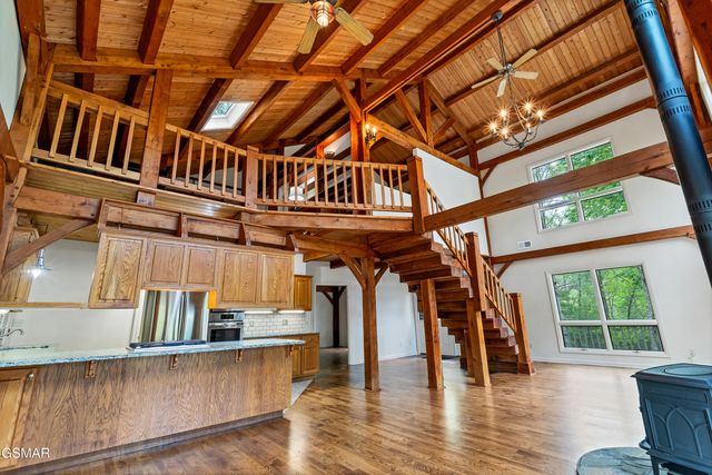 2210 Turkey Roost Road, Walland, TN 37886