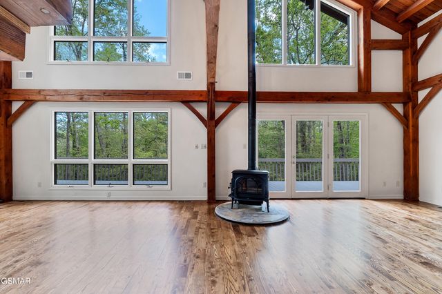 2210 Turkey Roost Road, Walland, TN 37886