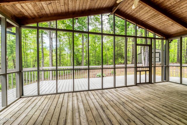 2210 Turkey Roost Road, Walland, TN 37886