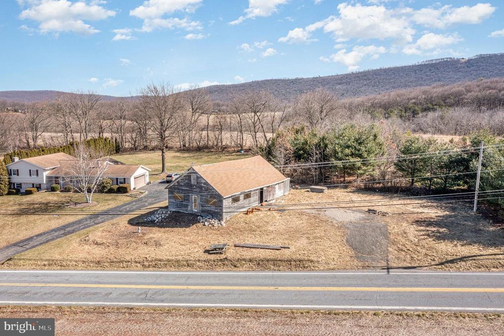 543 MOUNTAIN HOUSE ROAD, Halifax, PA 17032