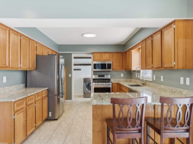 31869 Grove Street, Fraser, MI 48026