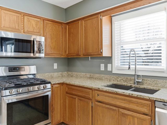 31869 Grove Street, Fraser, MI 48026