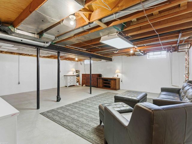 31869 Grove Street, Fraser, MI 48026