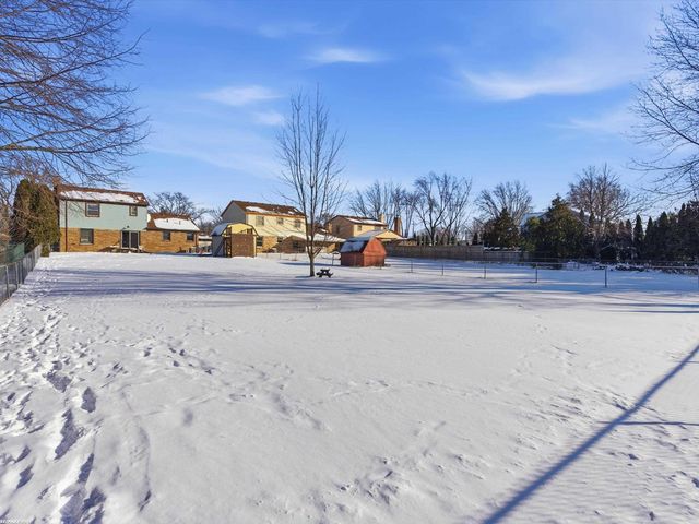 31869 Grove Street, Fraser, MI 48026