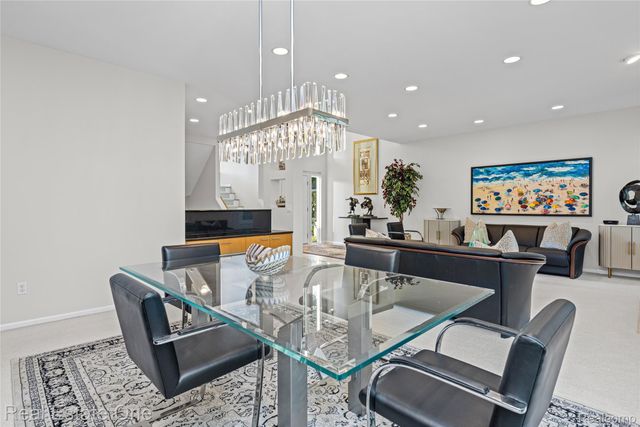 7105 Winding Brook Court, West Bloomfield Charter Township, MI 48322