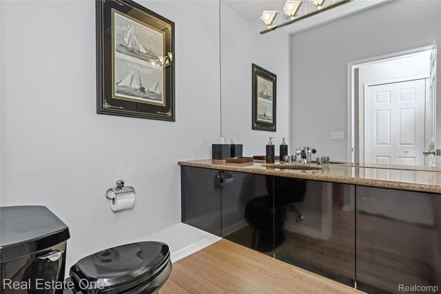 7105 Winding Brook Court, West Bloomfield Charter Township, MI 48322