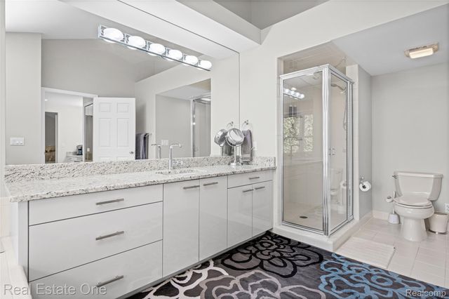 7105 Winding Brook Court, West Bloomfield Charter Township, MI 48322
